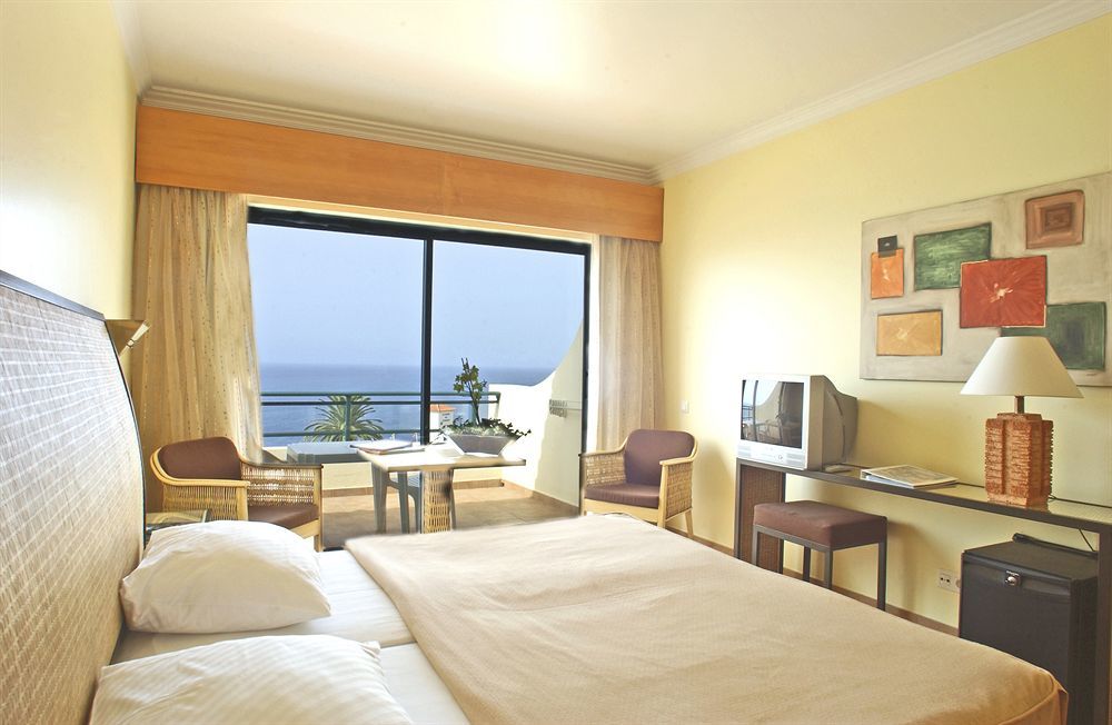 Sentido Galosol Canico  Room photo